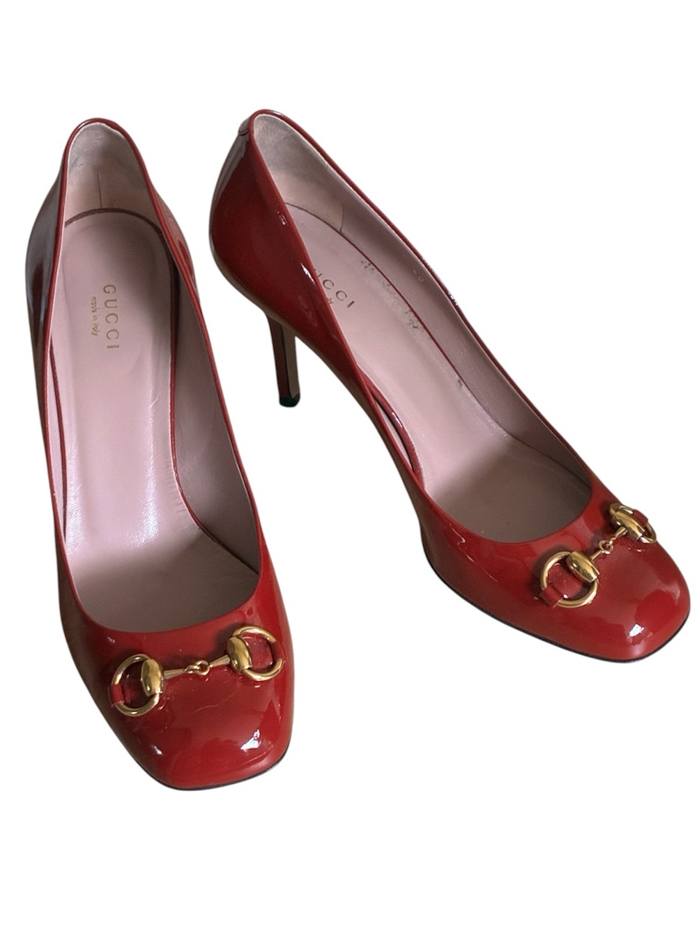 Gucci Red Patent Leather Classic Gold Horsebit Closed Toe Pump Heel Size US 10
